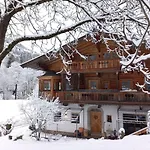 Nussbaum * Jochberg