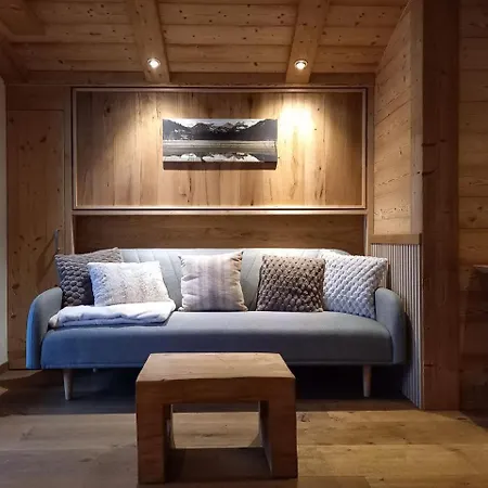 Nussbaum 아파트 조크버그